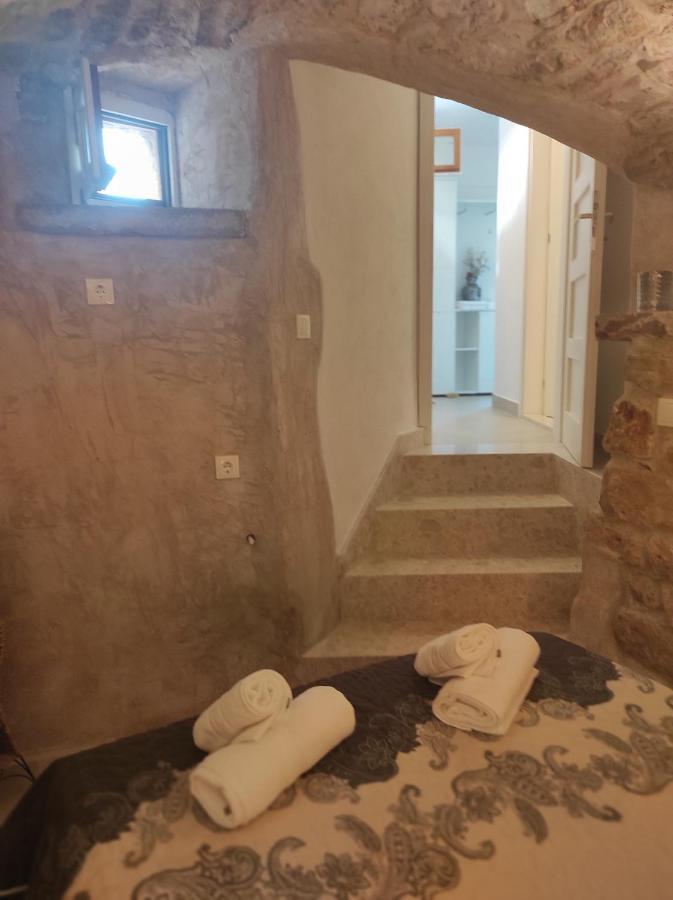 Stone House, Svirce, Hvar 外观 照片