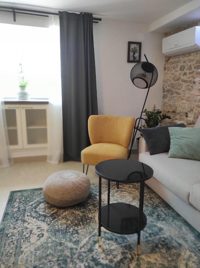 Stone House, Svirce, Hvar 外观 照片