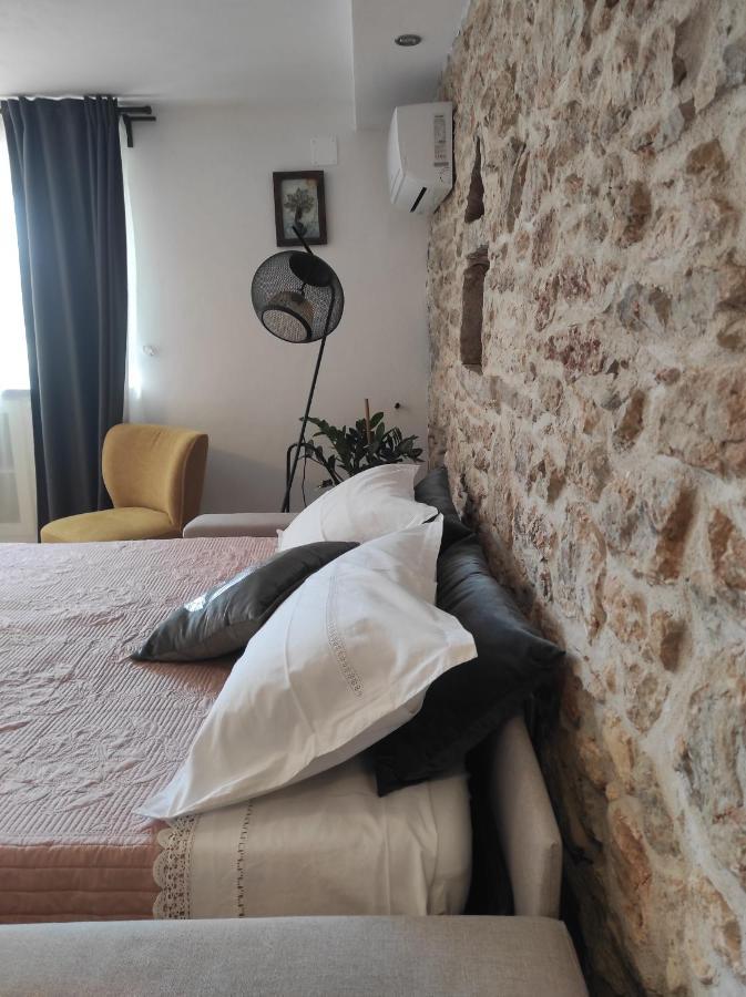 Stone House, Svirce, Hvar 外观 照片