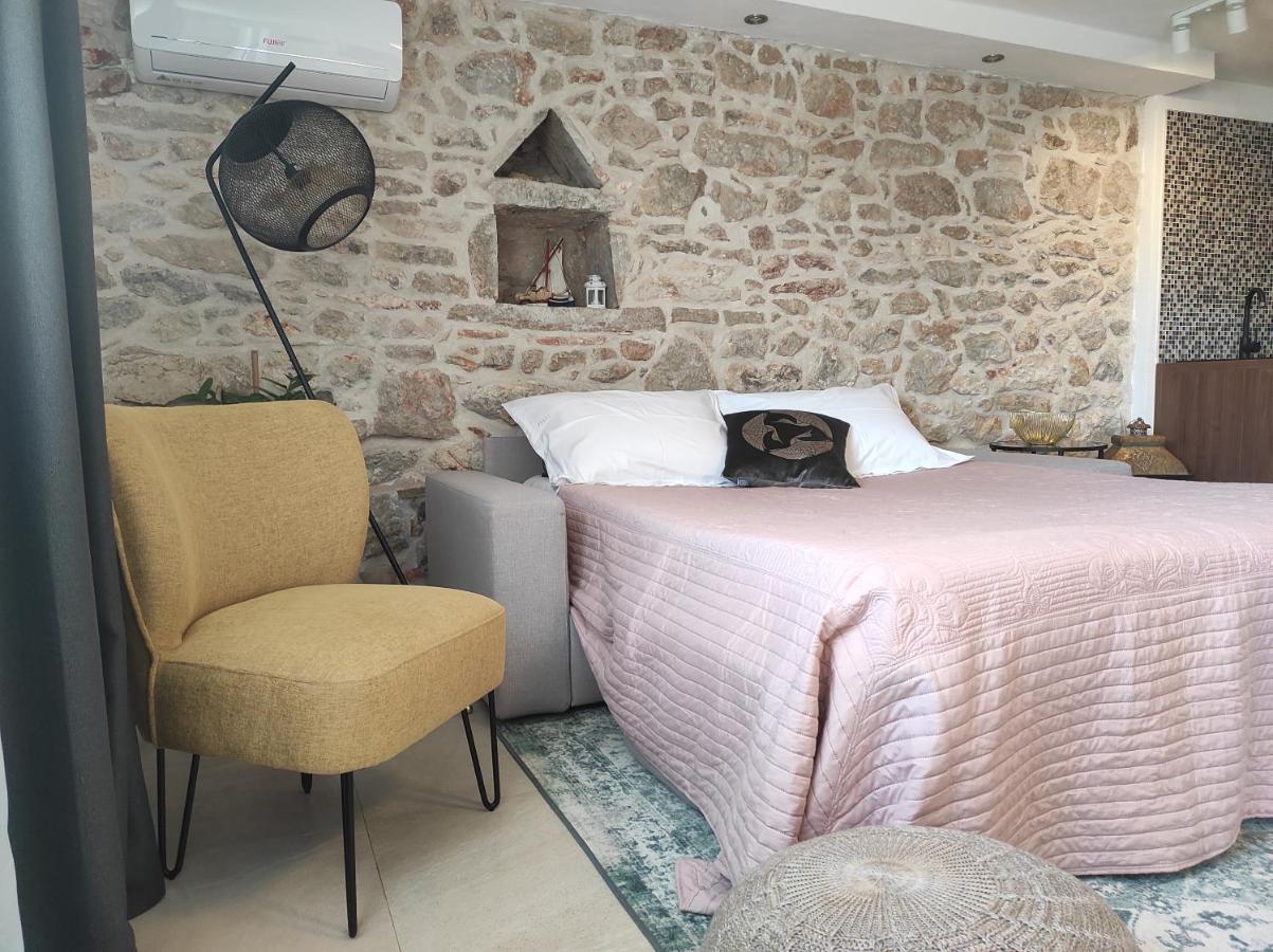 Stone House, Svirce, Hvar 外观 照片